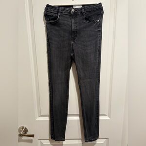 Zara Black Skinny Jeans Stretchy Modern Fit